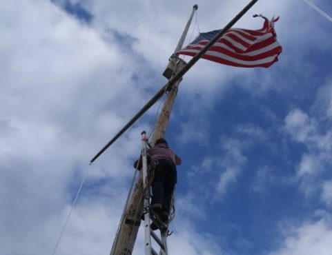 Tips to Safely Climb a Flagpole Using Ladder