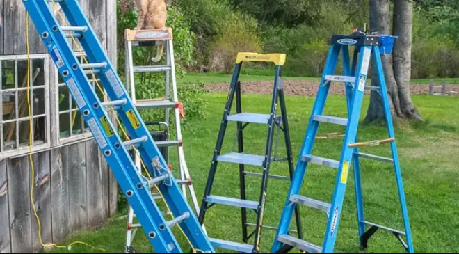 How To Pick The Best Adjustable Ladder For Stairs